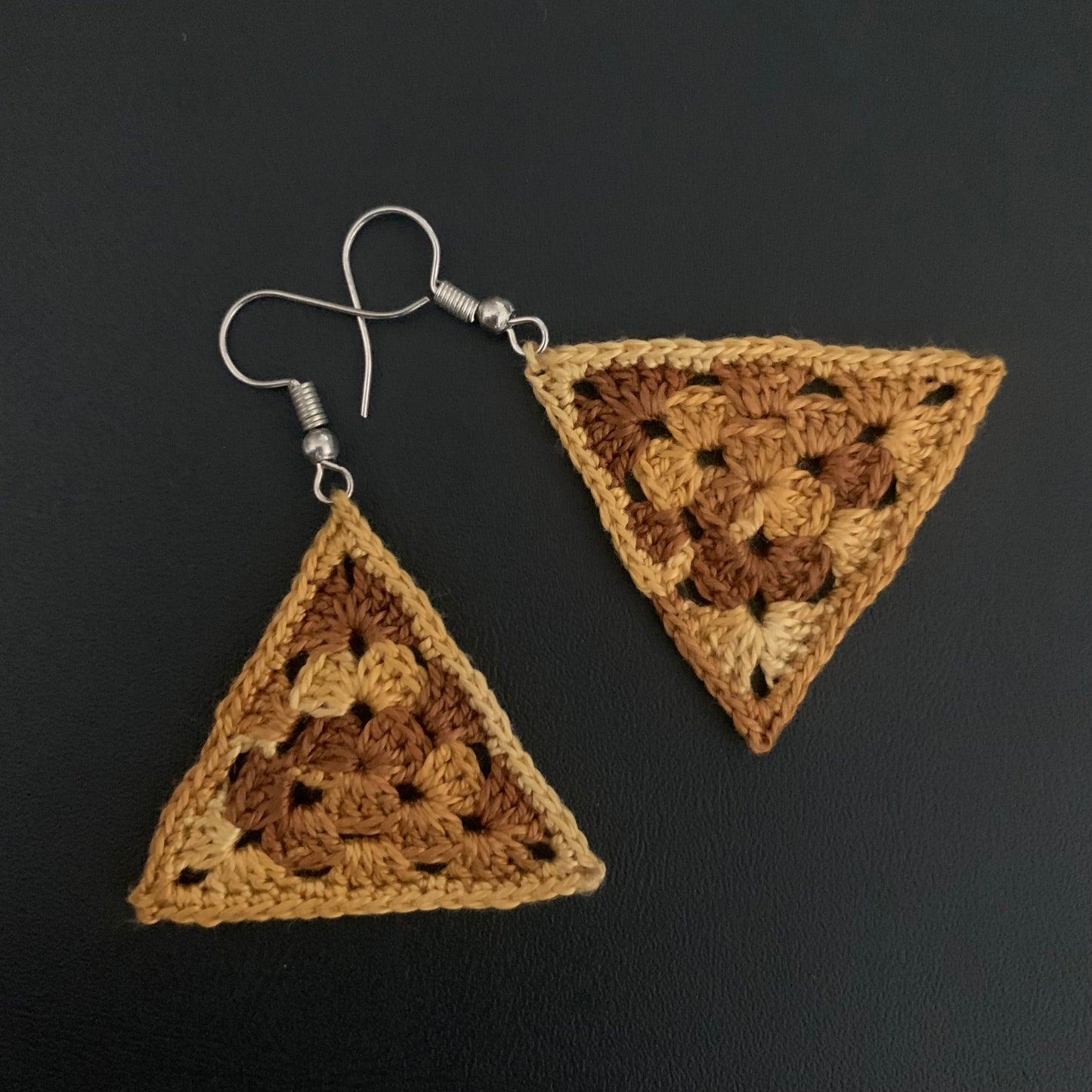 Granny Triangle Earrings | Crochet Pattern
